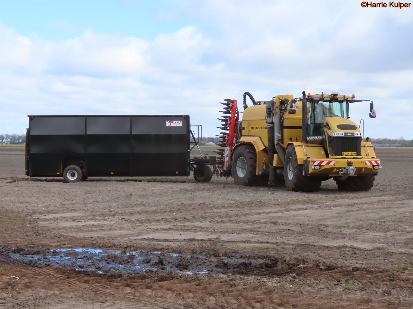 Mts Bom-Wessels bemesting met Terra Gator 2244